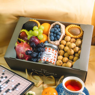 cny fruit gift box with cookies