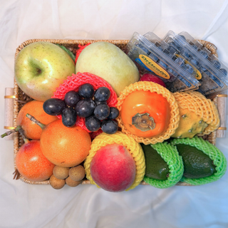 Classic Omakase Fruit Basket