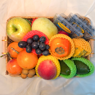Classic Omakase Fruit Basket