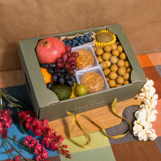 Premium Mid-Autumn Festival: Mooncake Gift Box