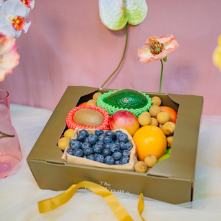 The Mother's Day Omakase Fruit Gift Box (Petit)