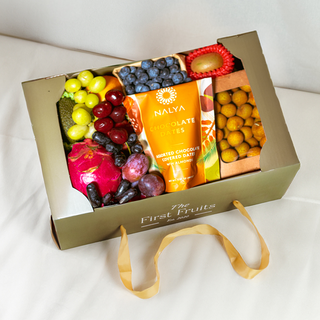 Indulgent Chocolate Dates & Omakase Fruit Gift Box