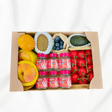 Load image into Gallery viewer, Sugar Free Birds Nest Fruit Gift Box
