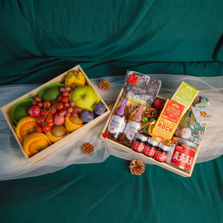 VIP Luxury Christmas Treats and Fruit Basket