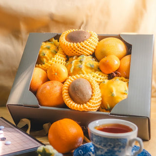 yellow dragonfruit fruit gift box