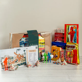 Timeless Delights Retro Snack & Toys Box